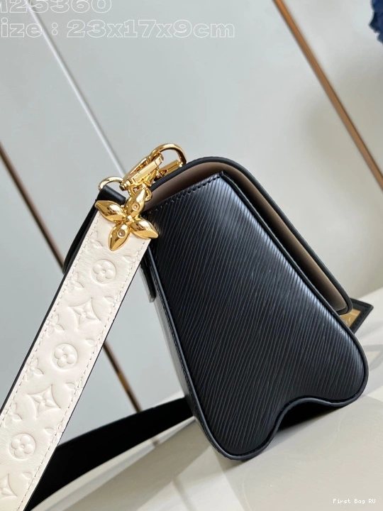 First bag ru TWIST LOUIS MM-23*17*9.5CM VUITTON 0715
